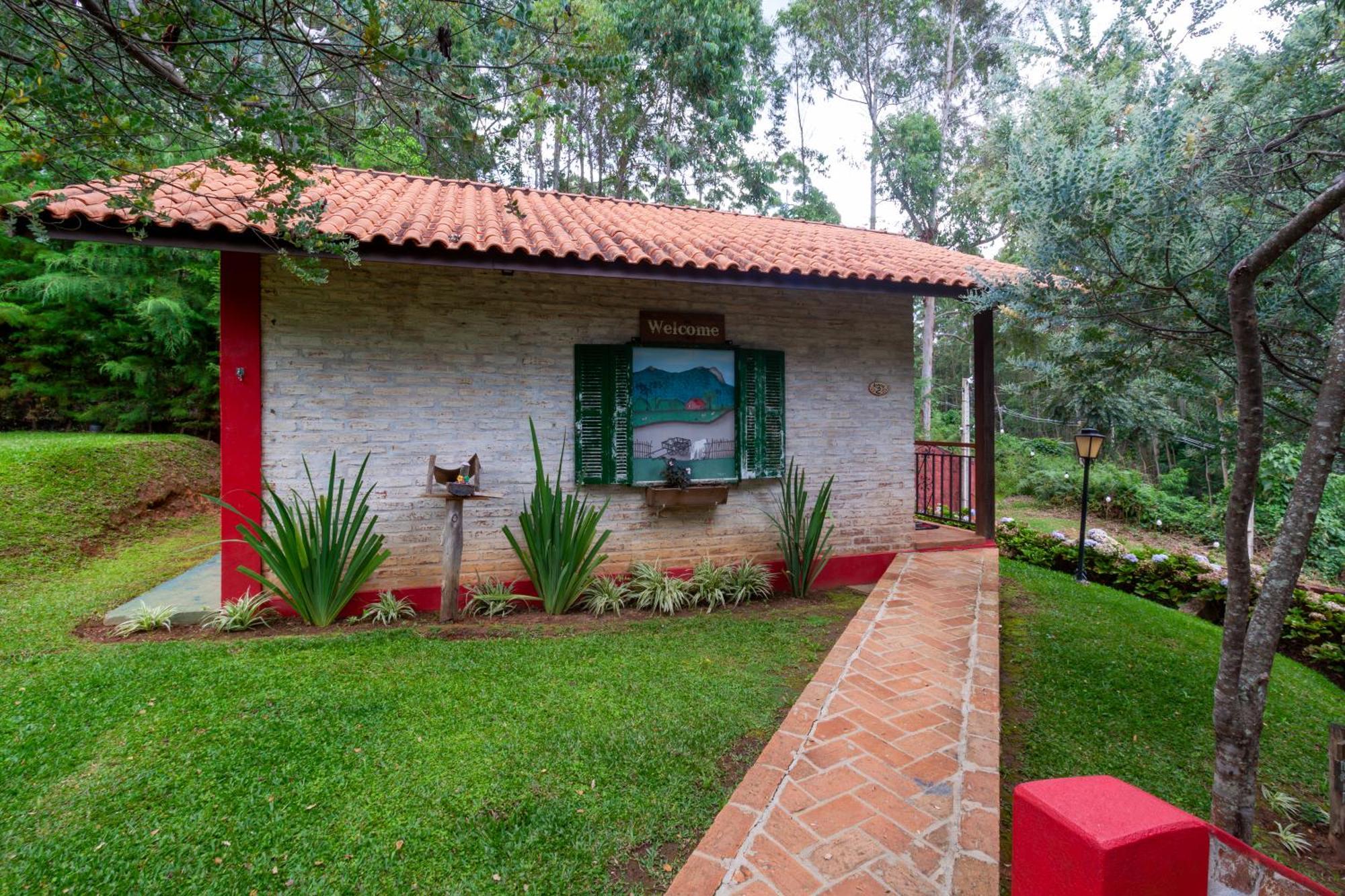 Pousada Das Acacias Camanducaia Extérieur photo